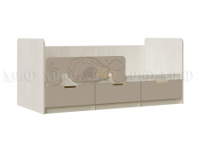 Кровать 1,8*0,8м